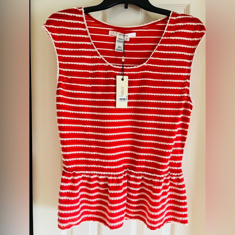 Studio M size L Red and White Scalloped Blouses for Women in